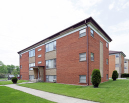 109 E Blecke Ave Apartments