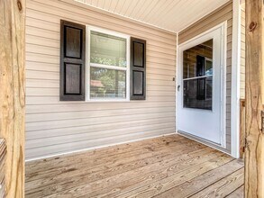 488 Ramona St NE in Marietta, GA - Building Photo - Building Photo