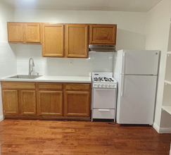 645 Burnside Ave in Los Angeles, CA - Building Photo - Building Photo