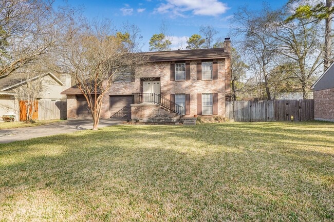 property at 2019 Lake Creek Dr