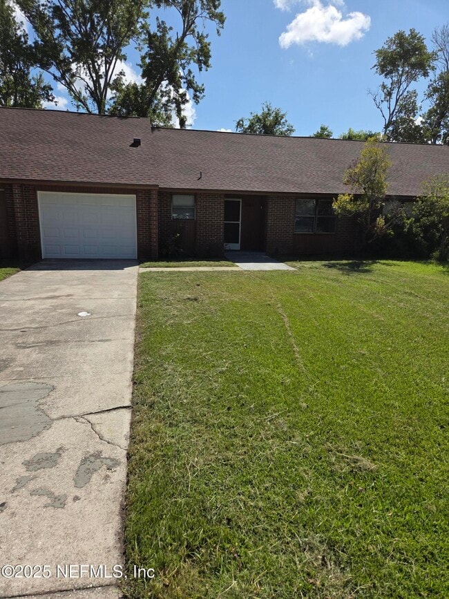 property at 1681 Dogwood Cir