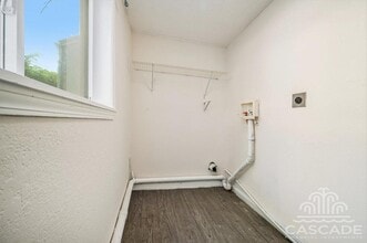 707 N Forest Ave in Independence, MO - Building Photo - Building Photo