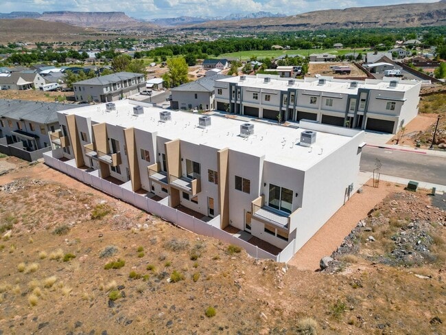 316 S 1930 W in Hurricane, UT - Building Photo - Building Photo