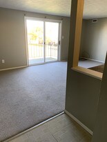 1618 Jefferson Ridge Dr in Clairton, PA - Building Photo