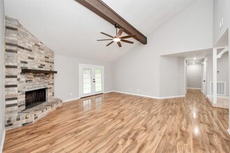 14810 Scotter Dr in Houston, TX - Building Photo - Building Photo