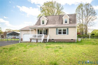 7156 Birchwood Cir in Prince George, VA - Building Photo - Building Photo