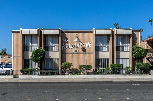 Terre at Ballantyne in El Cajon, CA - Foto de edificio - Building Photo