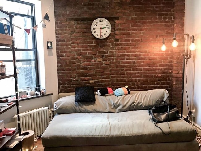 East 23rd Street in New York, NY - Building Photo - Building Photo