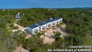 2004 Cedar Hill Dr