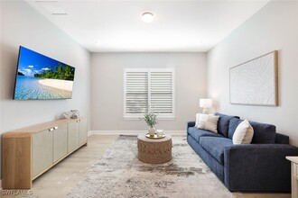 11200 Canal Grande Dr in Ft. Myers, FL - Building Photo - Building Photo