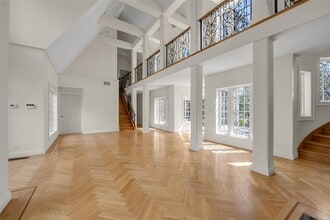 7 Rodney Ln in Kings Point, NY - Building Photo - Building Photo