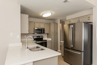 5033 E Covina St in Mesa, AZ - Building Photo - Building Photo