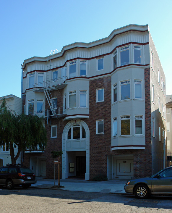 486 Funston Ave in San Francisco, CA - Building Photo