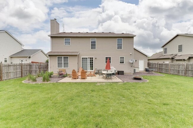 2867 Blue Heron Rd in Normal, IL - Building Photo - Building Photo