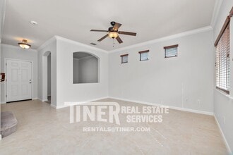 1707 Grey Bunny Dr in Roseville, CA - Building Photo - Building Photo