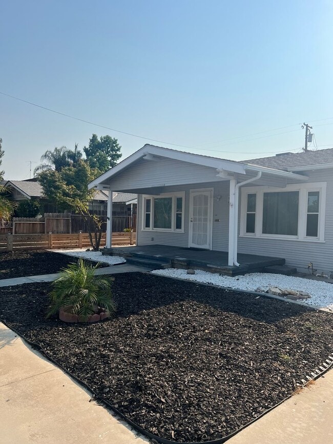 578 N Acacia Ave in Reedley, CA - Building Photo - Building Photo