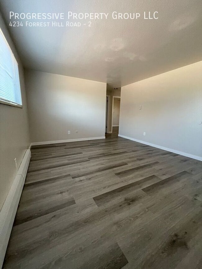 4234 Forrest Hill Rd in Colorado Springs, CO - Building Photo - Building Photo