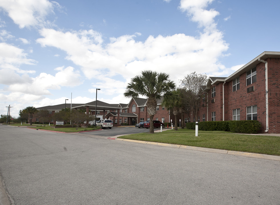 Valley View Senior Living in Harlingen, TX - Building Photo