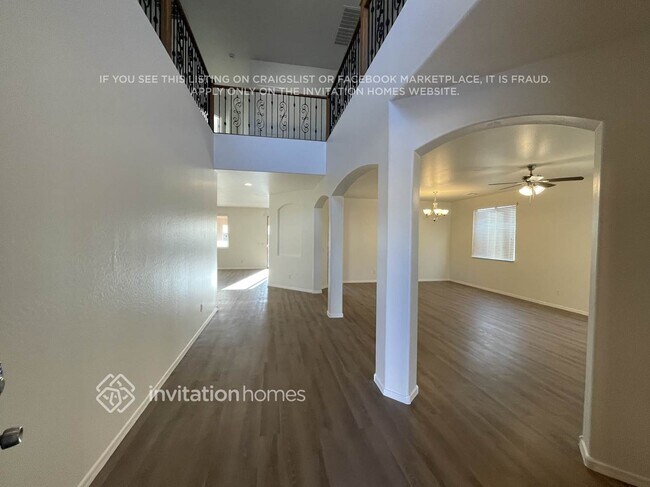 385 S 172nd Dr in Goodyear, AZ - Building Photo - Building Photo