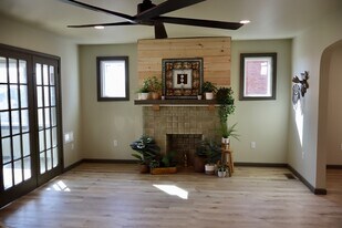 189 N Balph Ave in Pittsburgh, PA - Building Photo