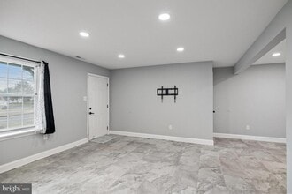 26 Knoll Dr in Gloucester Township, NJ - Building Photo - Building Photo