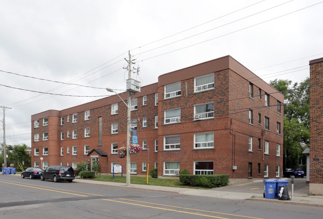 385 Concession St in Hamilton, ON - Building Photo