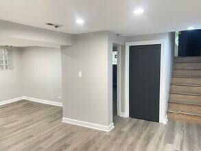 2617 W Rascher Ave in Chicago, IL - Building Photo - Building Photo
