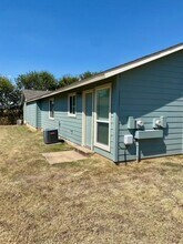 5300 Atascosa Dr in Austin, TX - Building Photo - Building Photo