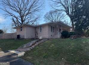 10416 Lavonia Rd in Carnesville, GA - Building Photo - Building Photo