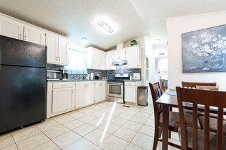 5700 Old Kirtland Hwy in Farmington, NM - Building Photo - Building Photo