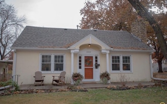 2323 SW 20th St in Topeka, KS - Building Photo