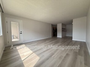 2330 N 44th St in Lincoln, NE - Foto de edificio - Building Photo