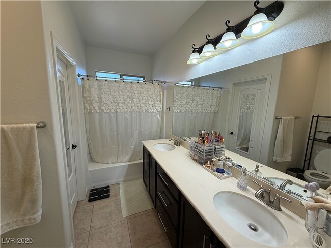 property at 6123 Patriots Point Ct