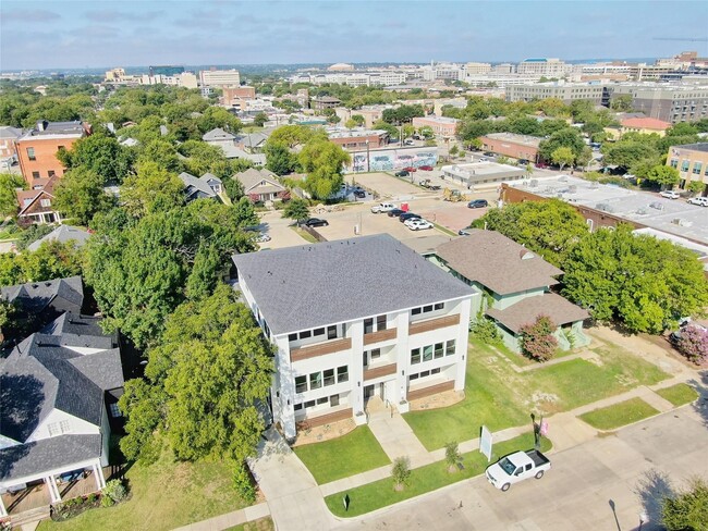 The Fairmount at Magnolia in Fort Worth, TX - Building Photo - Building Photo