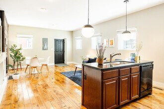 400 E 13th St in Cincinnati, OH - Building Photo - Building Photo