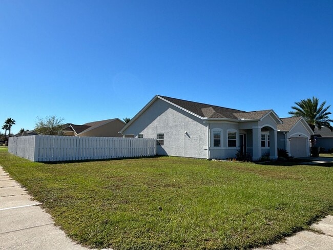 3484 Cherry Ridge Rd in Lynn Haven, FL - Building Photo - Building Photo