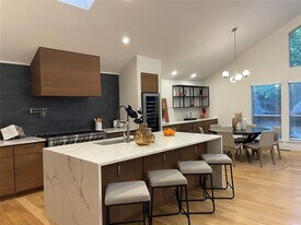 1223 N Tyler St in Dallas, TX - Building Photo