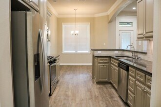 3915 Old Omen Rd in Tyler, TX - Building Photo - Building Photo