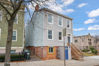 69 2nd St in Albany, NY - Building Photo - Building Photo