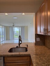 9420 Poinciana Pl, Unit #416 in Davie, FL - Building Photo - Building Photo