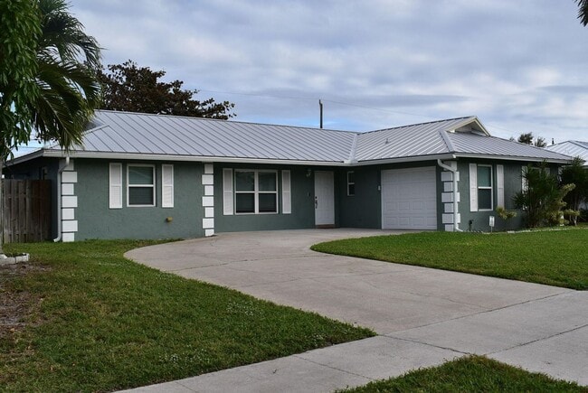 property at 826 Palama Way