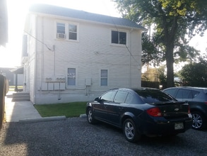 321 S Osage St in Wichita, KS - Building Photo - Building Photo