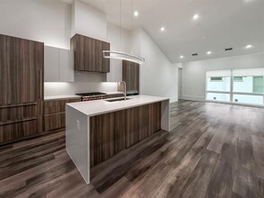 3525 Normandy Ave in Dallas, TX - Building Photo - Building Photo