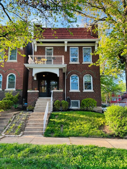 5201 Murdoch Ave, Unit 5201 Murdoch Ave #A in St. Louis, MO - Building Photo