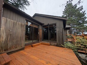 616 Cline Ave in Port Orchard, WA - Building Photo - Building Photo