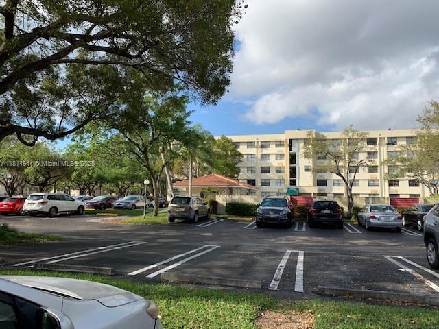 property at 2401 Riverside Dr
