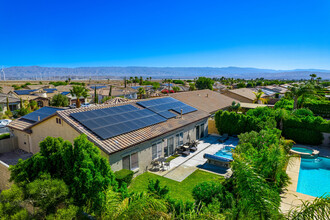 985 Alta Ridge in Palm Springs, CA - Foto de edificio - Building Photo