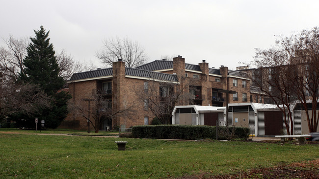 614 H St SW in Washington, DC - Building Photo - Building Photo