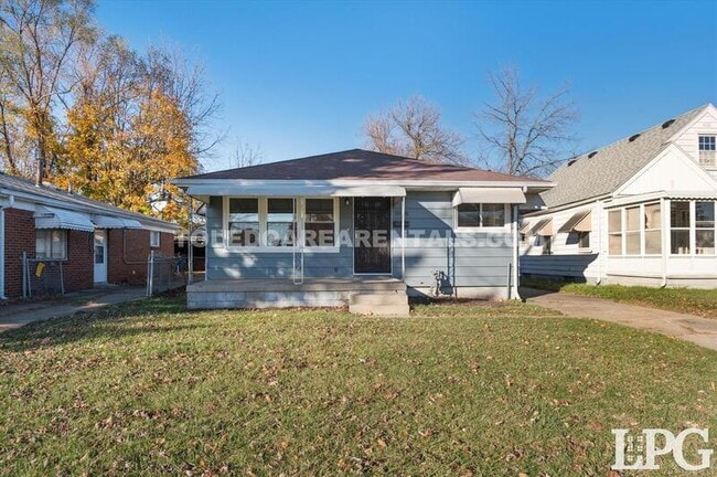 3058 Nebraska Ave in Toledo, OH - Building Photo - Building Photo