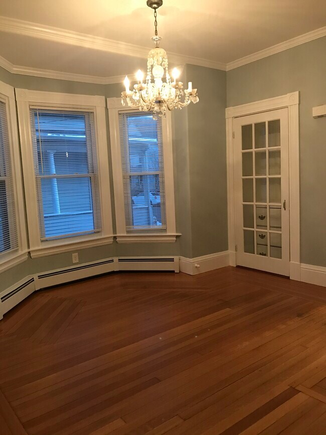 44 Breed St Rentals in Lynn, MA